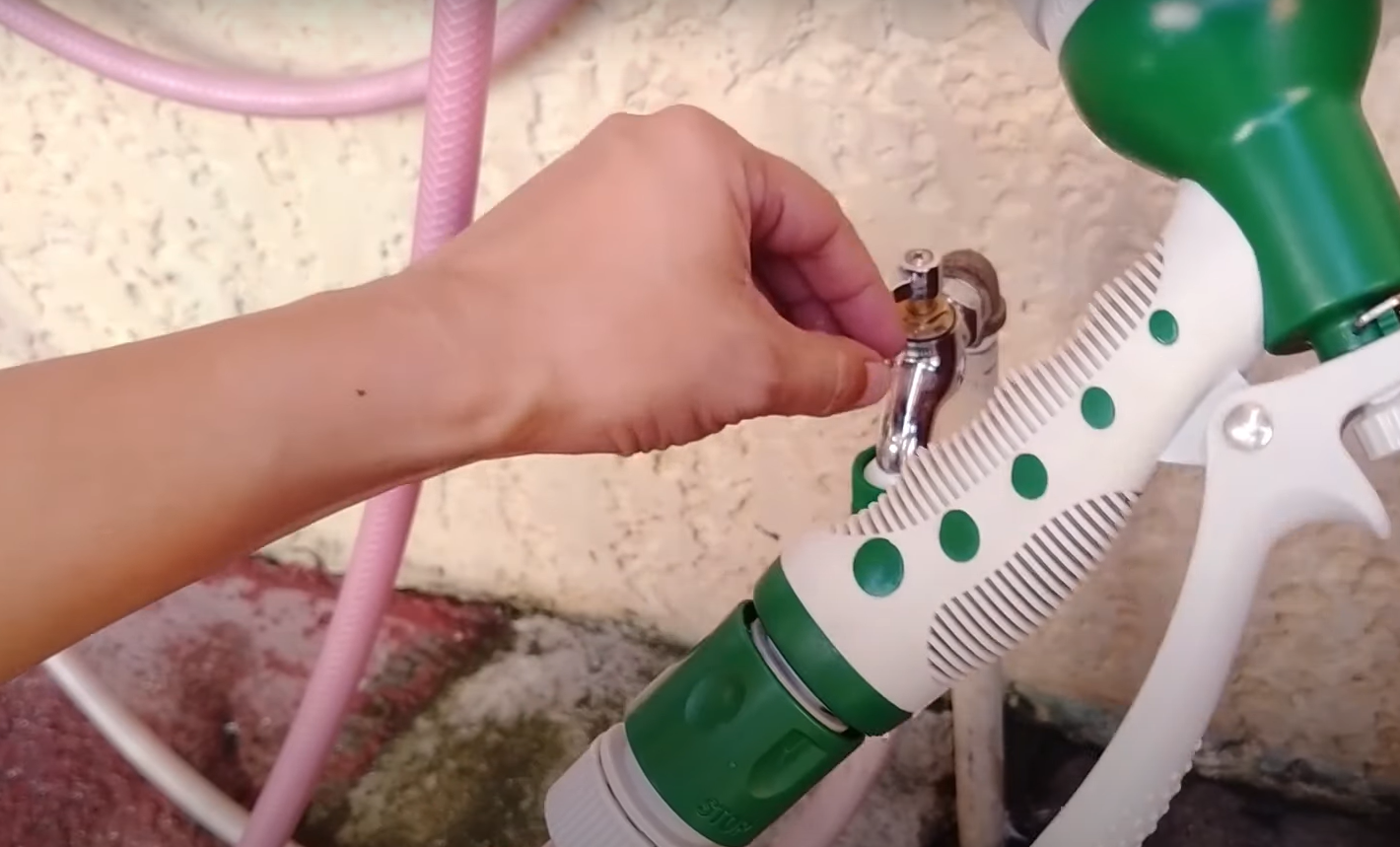 How to Connect Pressure Washer Spray Gun to Garden Hose? GardenProfy