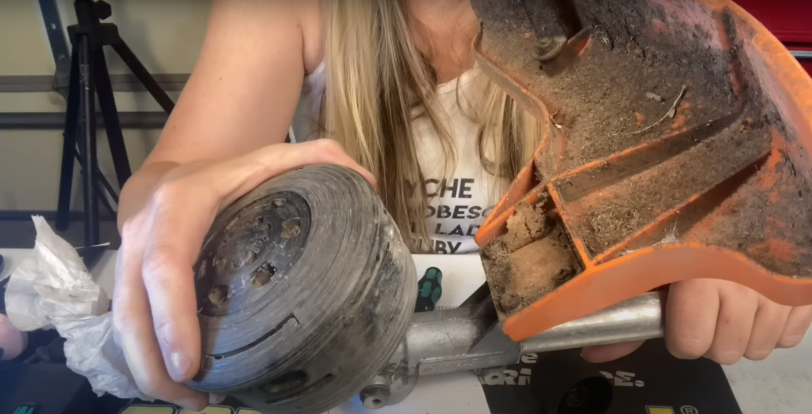 Stihl Trimmer Head Won’t Come Off: How to Fix? - GardenProfy