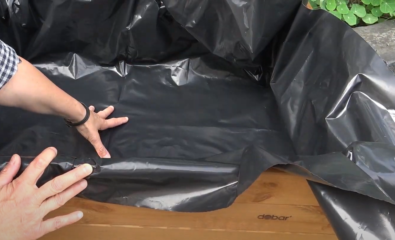 Do Raised Garden Beds Need Drainage? GardenProfy