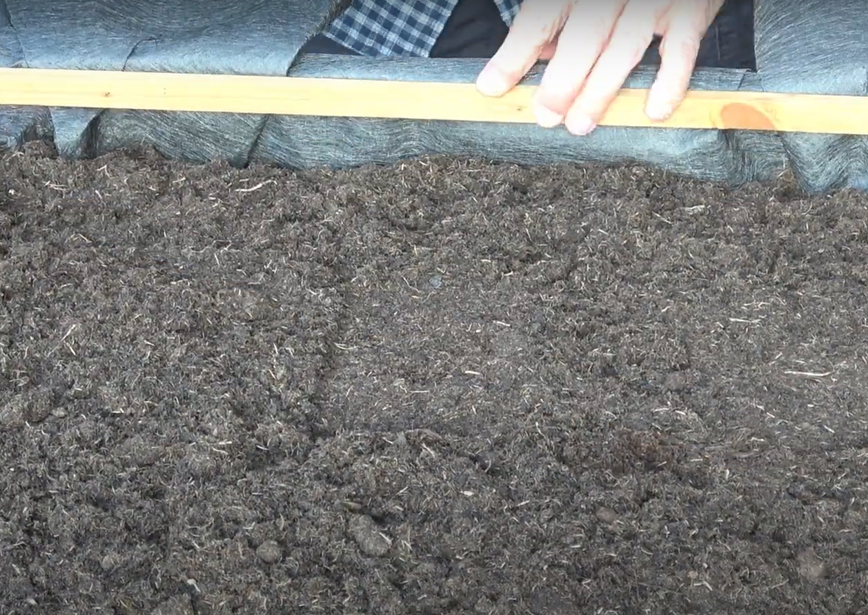 Do Raised Garden Beds Need Drainage? GardenProfy