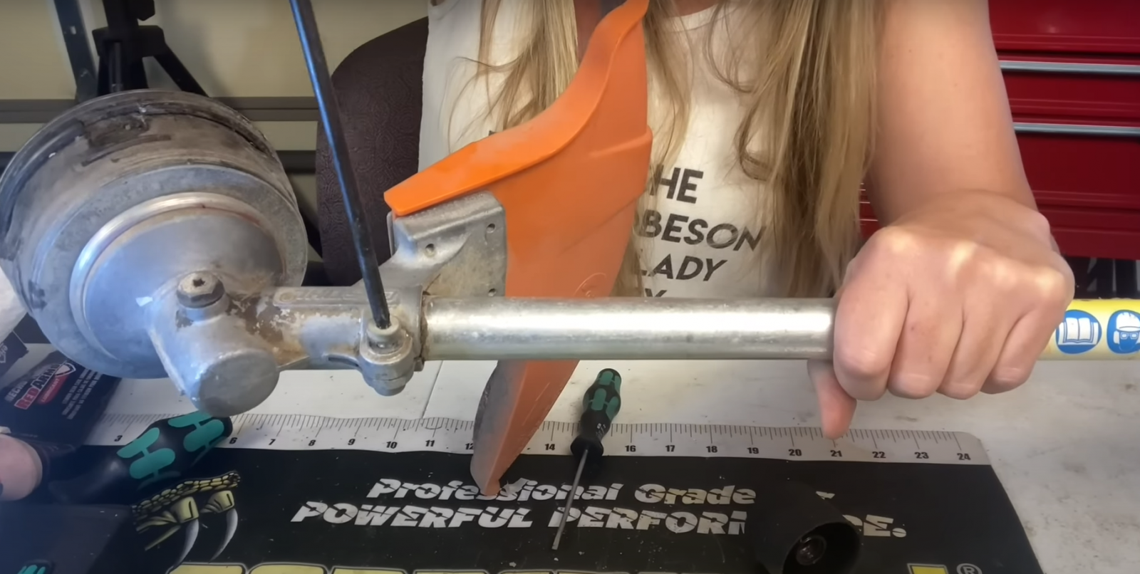 Stihl Trimmer Head Won’t Come Off How to Fix? GardenProfy